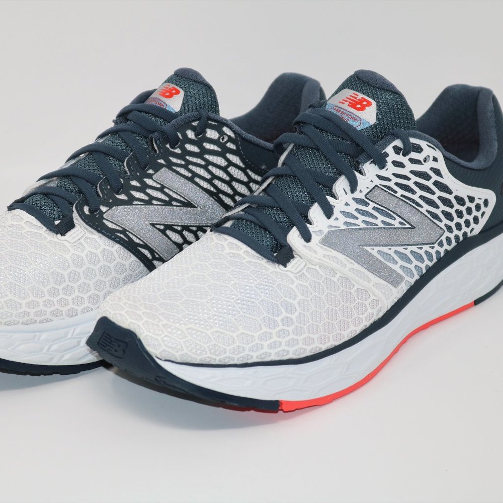 New Balance Vongo V3 Fresh Foam Running Shoes New